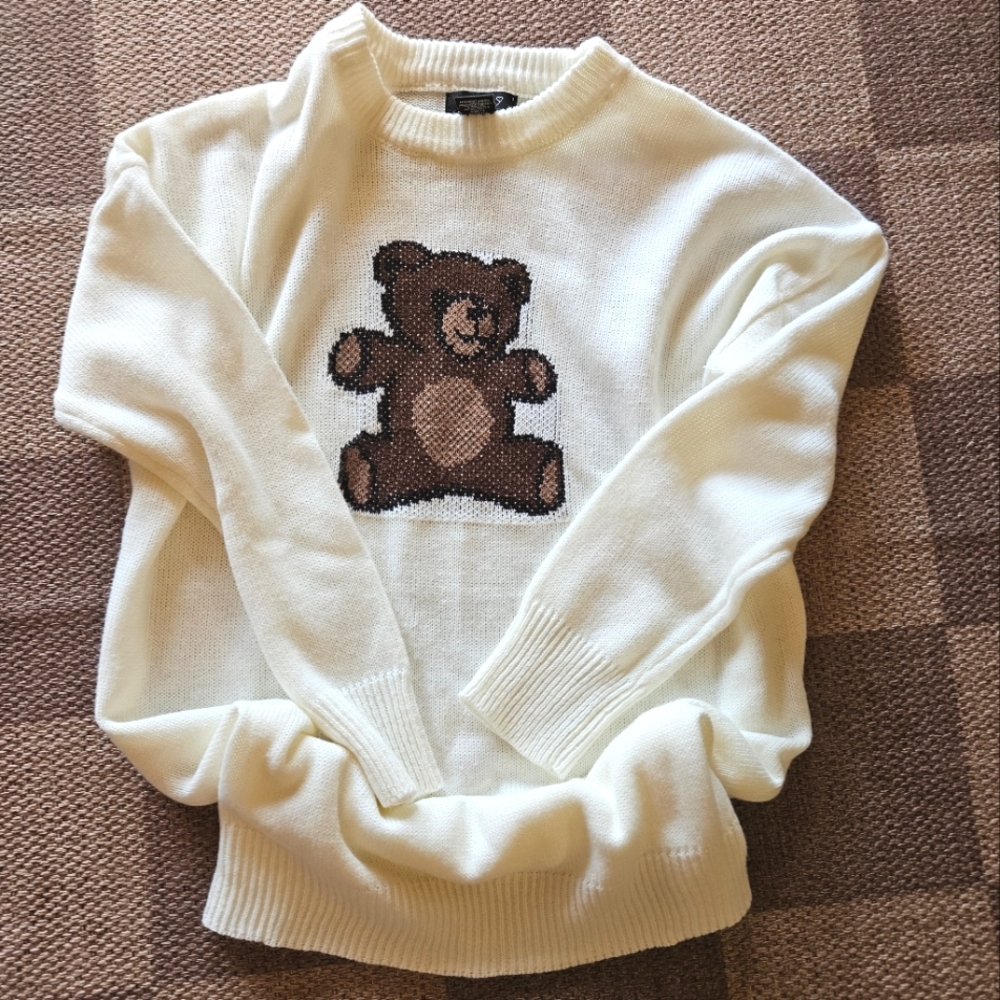 Just polly New York 🤍 🧸 tunic sweater, Size S/ M
